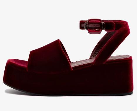 Burgundy Velvet Round Open Toe - đánh giá và giá Wedge Heeled Sneaker